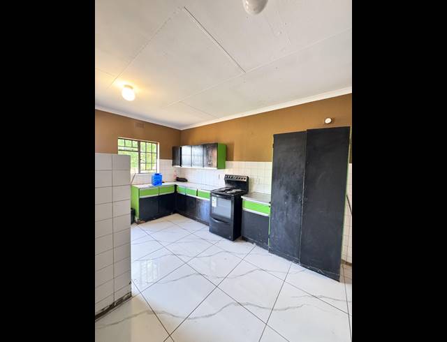 3 BEDROOM FREESTANDING FOR SALE IN TASBET PARK EXT 3